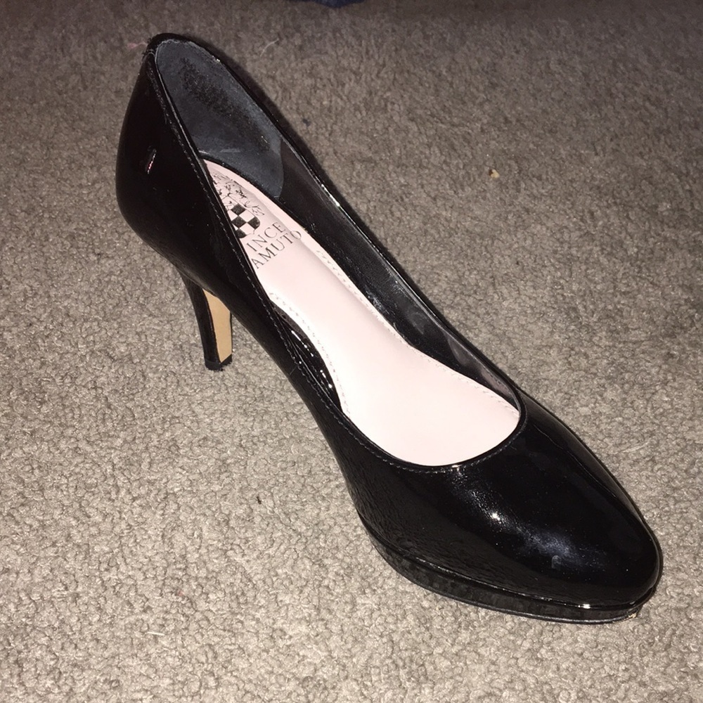 Vince Camuto Desti Black Mid Heel Platform Pump